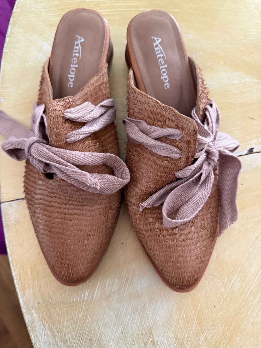 Like new heeled mules